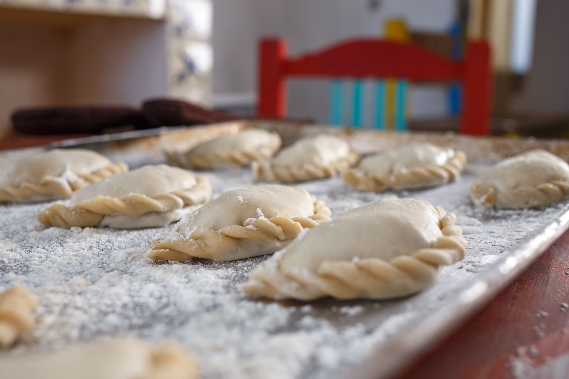 Backblech für kleine Küchen: Was wirklich vielseitig ist