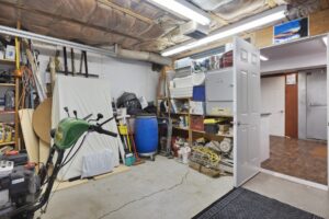 Garage neu gedacht: Wie Sie ungenutzten Raum optimal gestalten und Platz für Hobbys schaffen